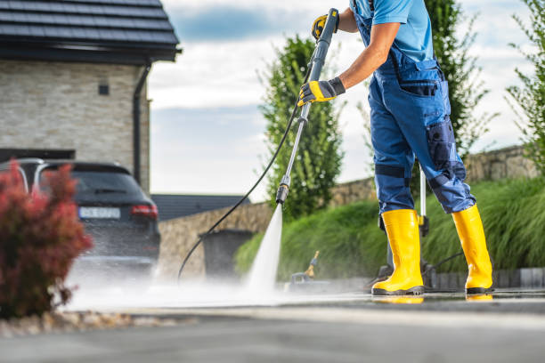 Best Pool Deck Cleaning  in Orchard Hills, PA